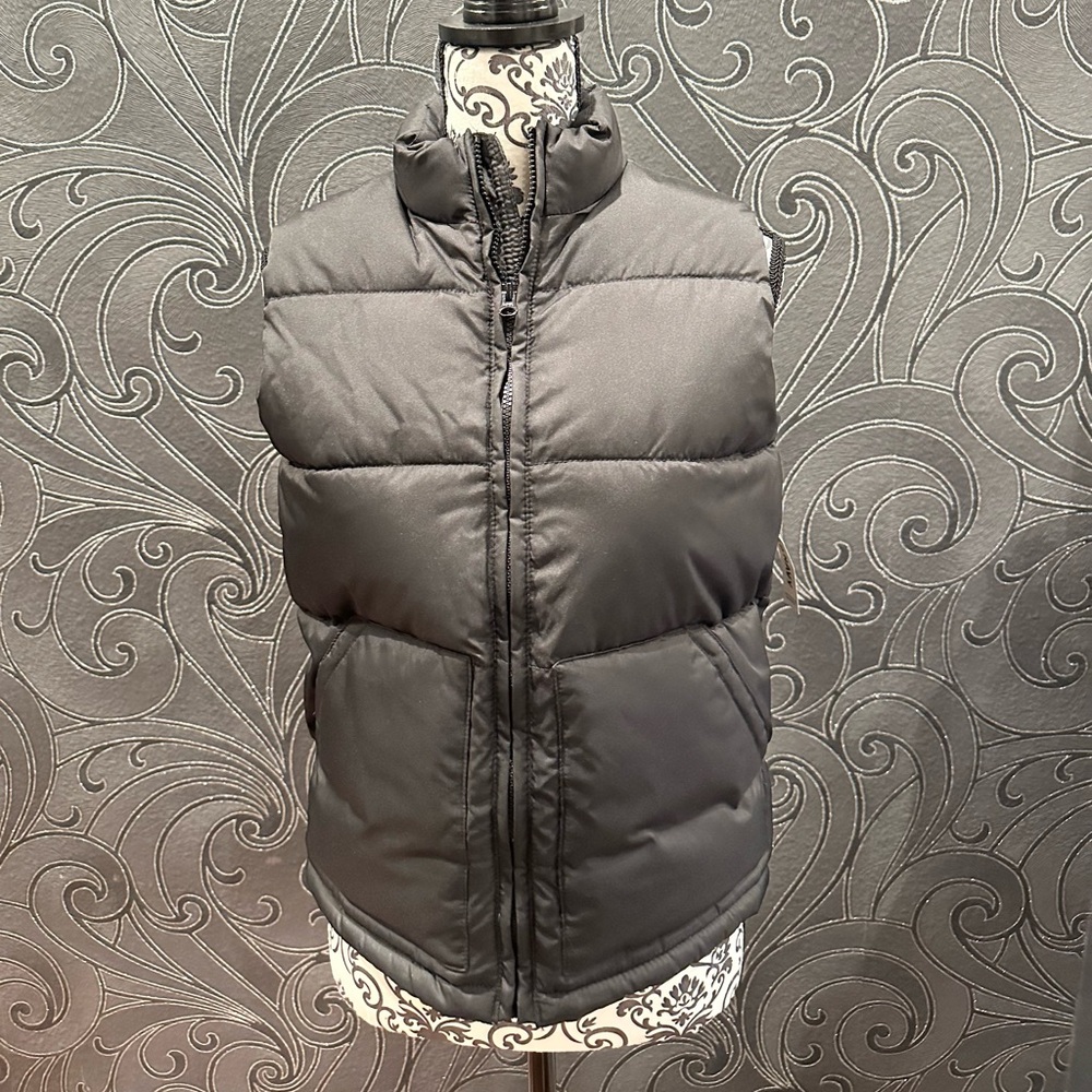 NEW WITH TAG - Old Navy brand, Black puffer vest, child size L (10-12)